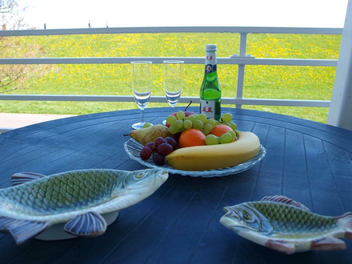Haus Am Meer Куксхафен Экстерьер фото